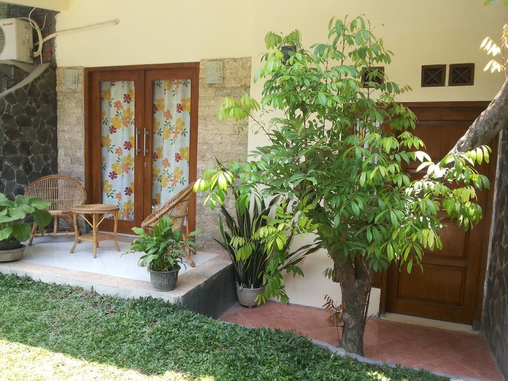 Beto Guesthouse Kalasan Екстер'єр фото